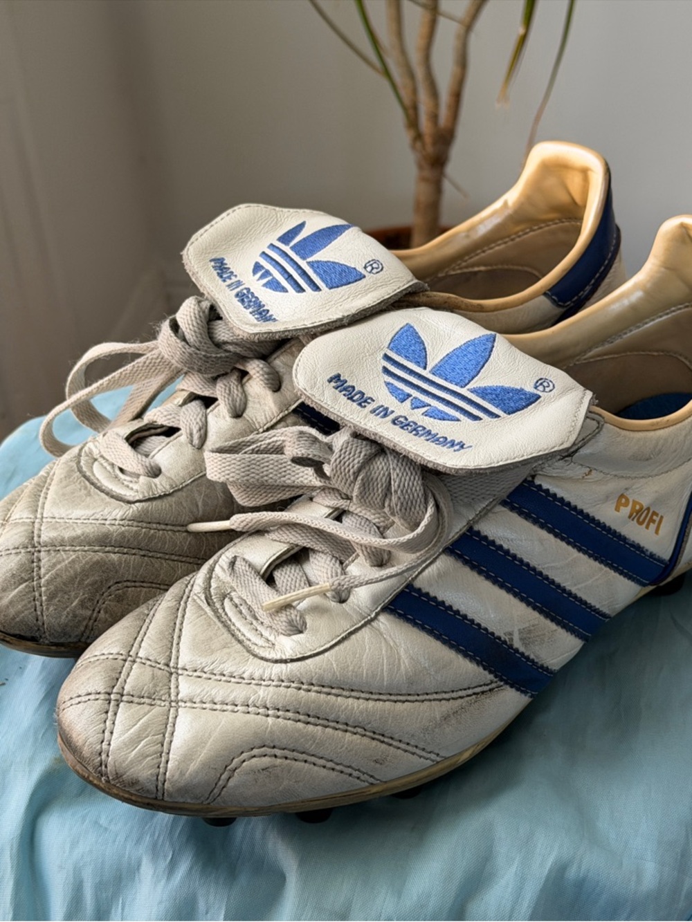 adidas White & Blue Profi Soccer Cleats Shoes Size 7 MADE IN GERMANY Kangaroo